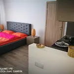 Luxury 42 De Silva
