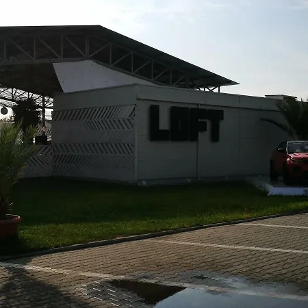 Luxury 42 De Silva Διαμέρισμα *