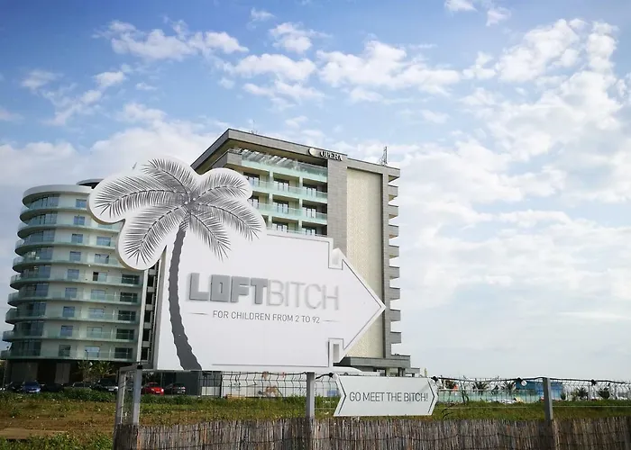 Luxury 42 De Silva Mamaia