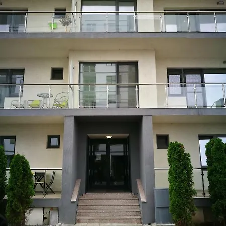 Luxury 42 De Silva Mamaia