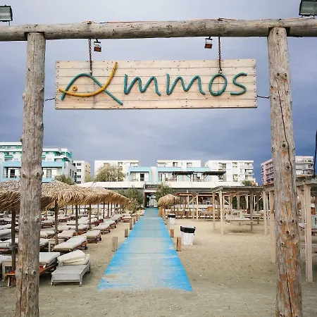 Luxury 42 De Silva Mamaia