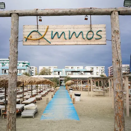 Luxury 42 De Silva Mamaia