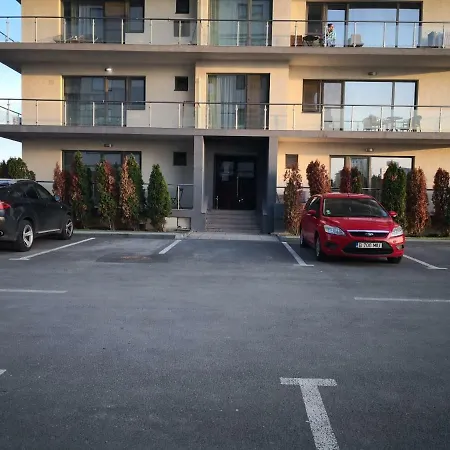 Luxury 42 De Silva *