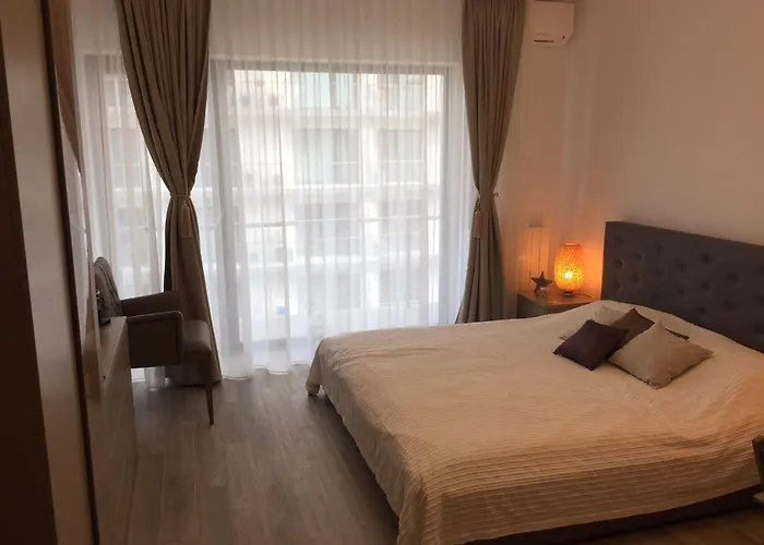 Апартаменты Luxury 42 De Silva *