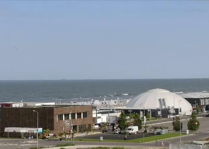 Апартаменты Luxury 42 De Silva Мамая